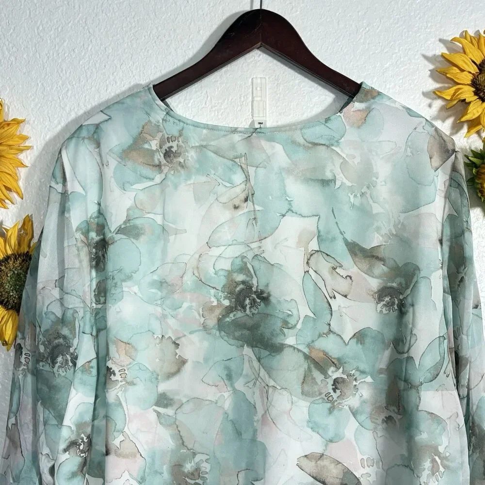 Calvin Klein Water Color Floral Lightweight Blouse Plus Size 2X Women’s